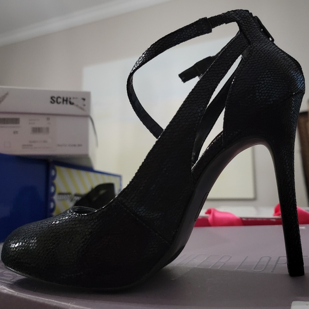Jennifer Lopez Stilettoes